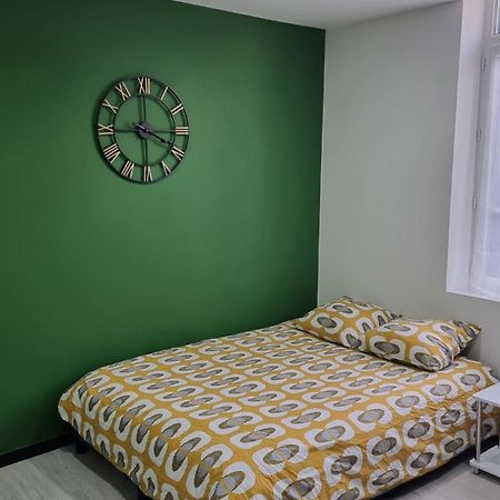 Studio Hibiscus Tout Confort, Renove Saint-Quentin  Buitenkant foto