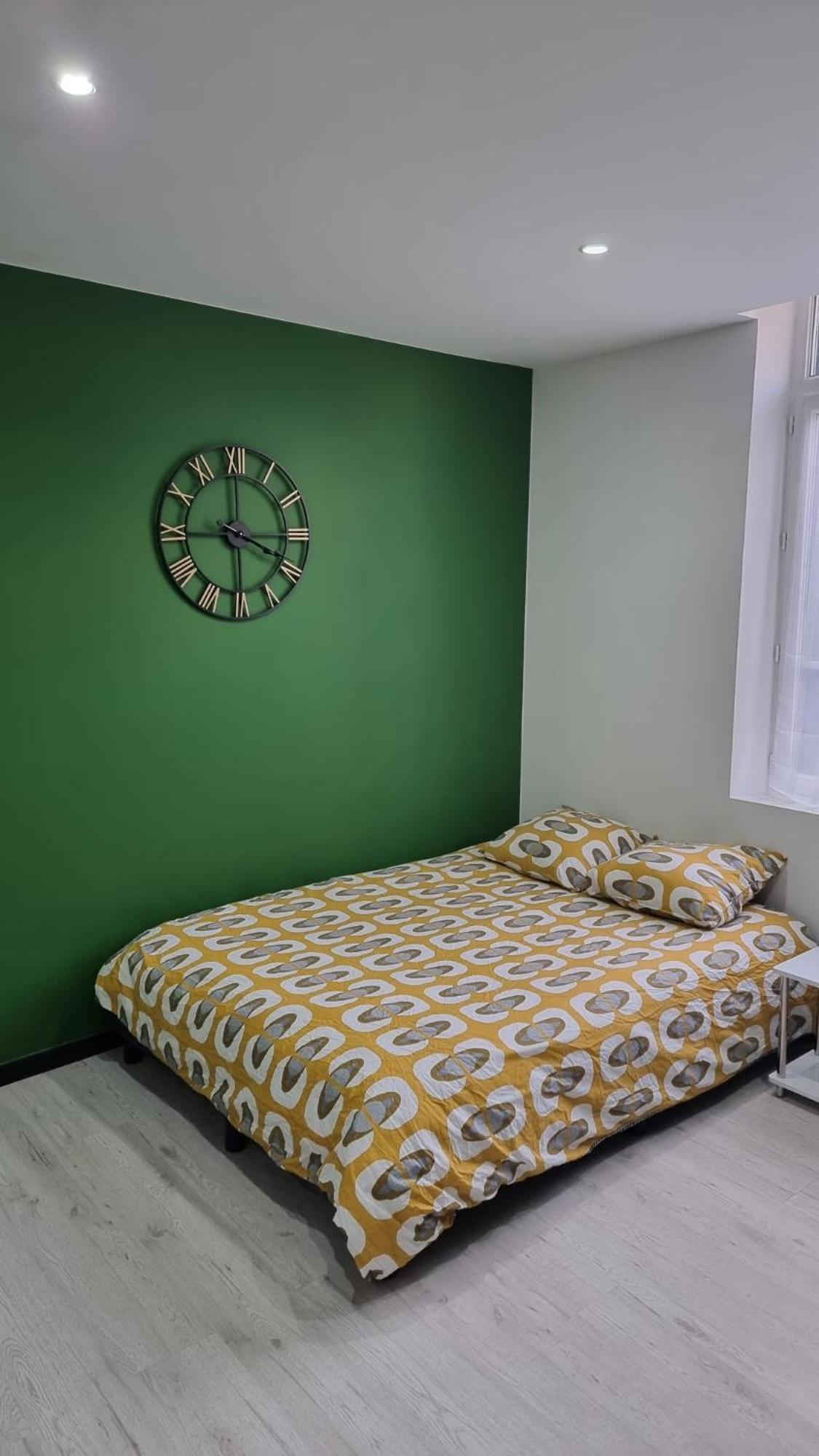 Studio Hibiscus Tout Confort, Renove Saint-Quentin  Buitenkant foto